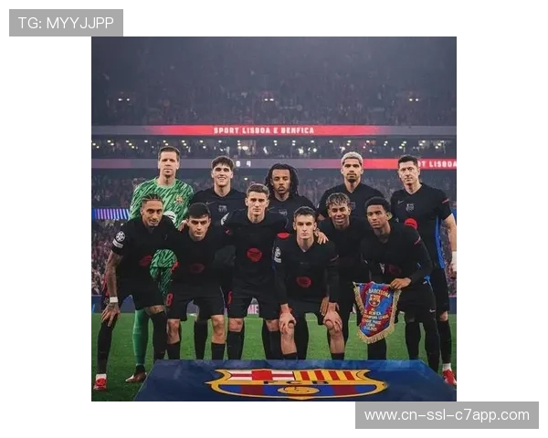 巴萨4-1逆转哥本哈根，莱万双响锁定小组第5